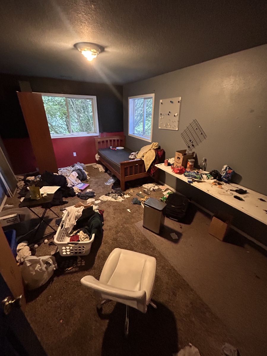 Back bedroom before the cleanout
