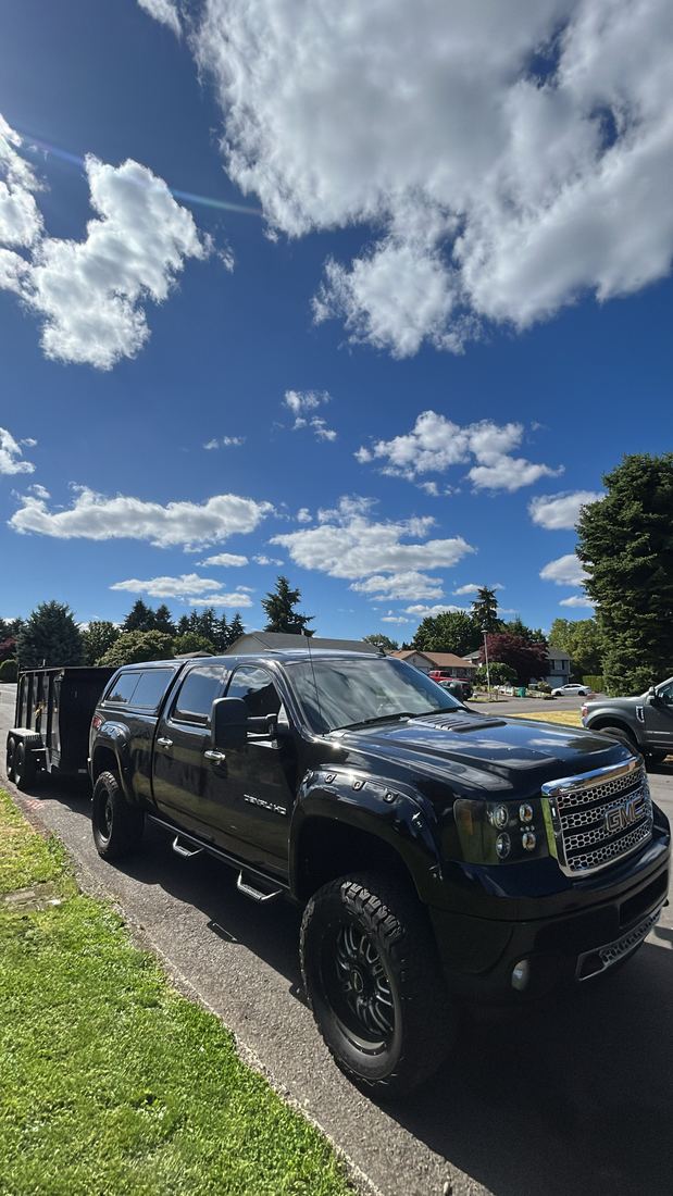 JunkBrozz truck and dump trailer ready for a job